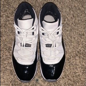 Jordan concord 11s
